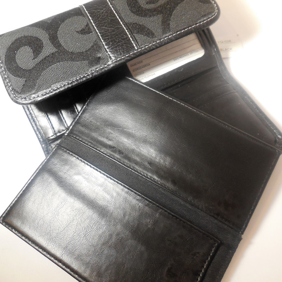 Wallet Black Textile Trifold with checkbook - Picture 6 of 6